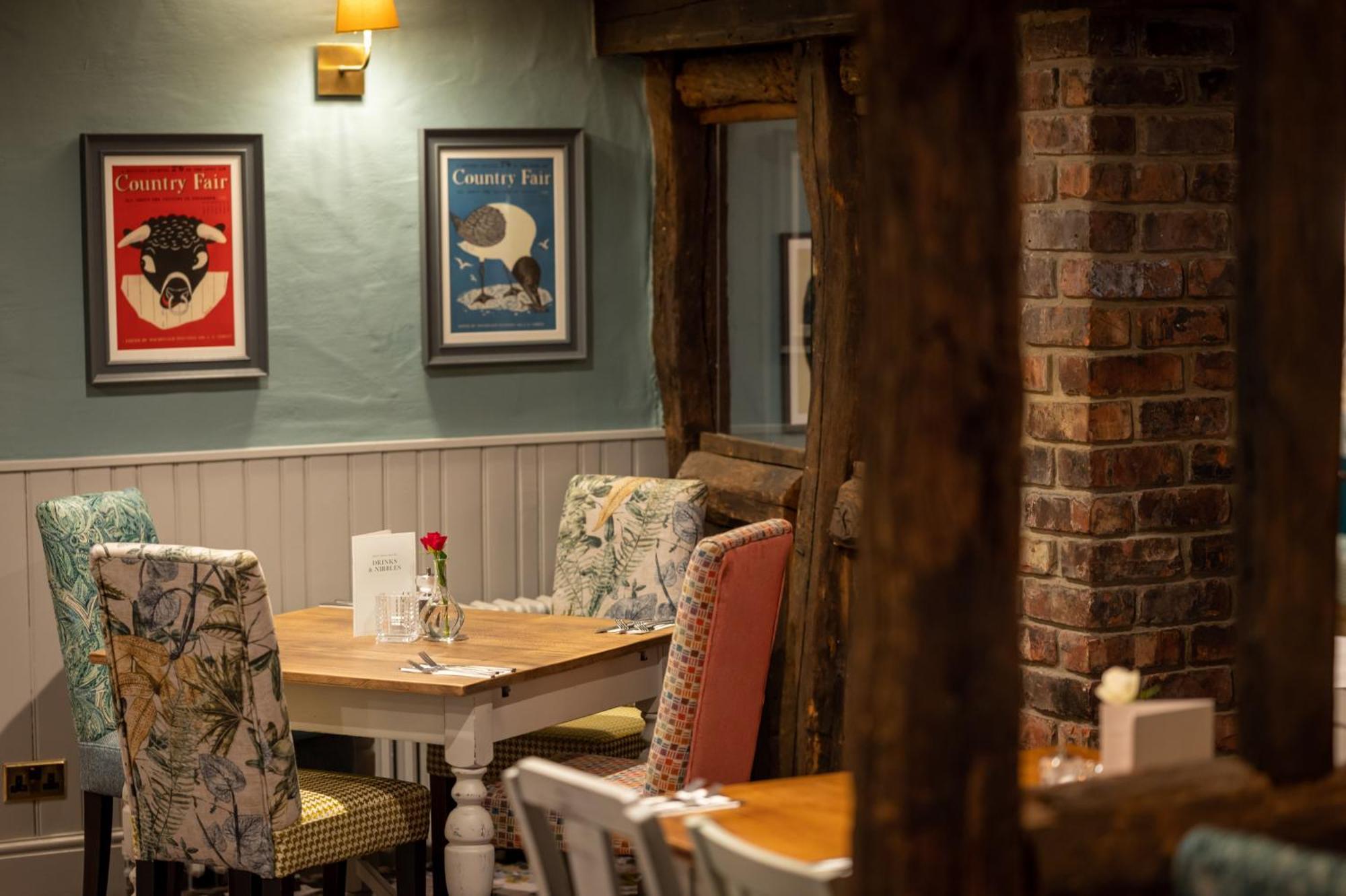 מלון Midgham Berkshire Arms By Chef & Brewer Collection מראה חיצוני תמונה